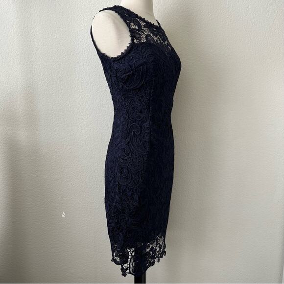 Soieblu Navy Blue Lace Sleeveless Sheath Dress - Picture 3 of 6
